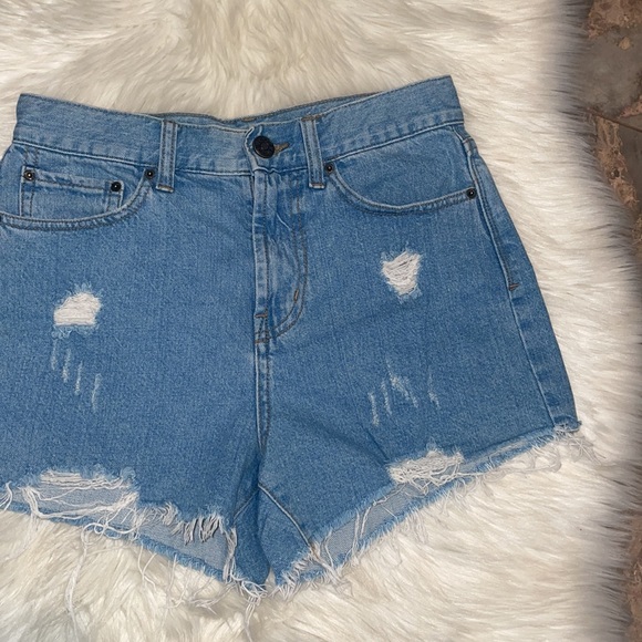 BDG for Urban Outfitters Girlfriend High Rise Raw Hem Distressed Denim Shorts - Picture 2 of 5